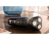 Series 1000 Wet & Dry Electric Shaver - Blue